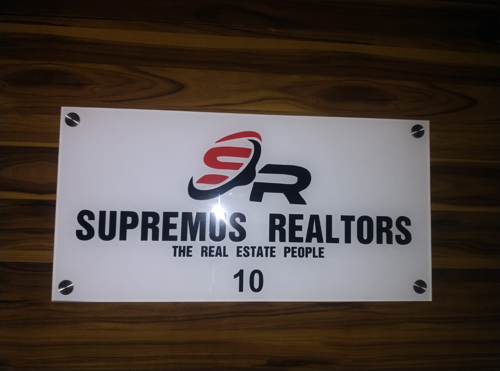 Customized Office Nameplates